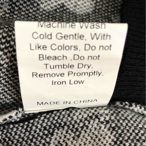 Princess Polly Adora Mini Skirt in Black with White Flowers - Picture 7 of 10